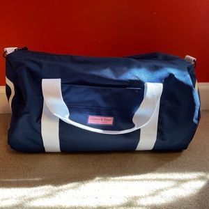 vineyard vines duffel bag